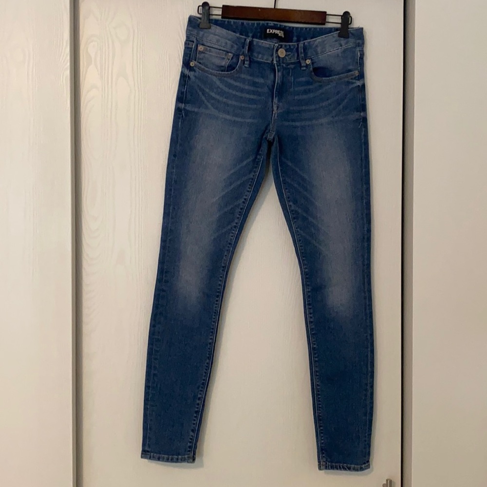 Express Jeans. Size 4